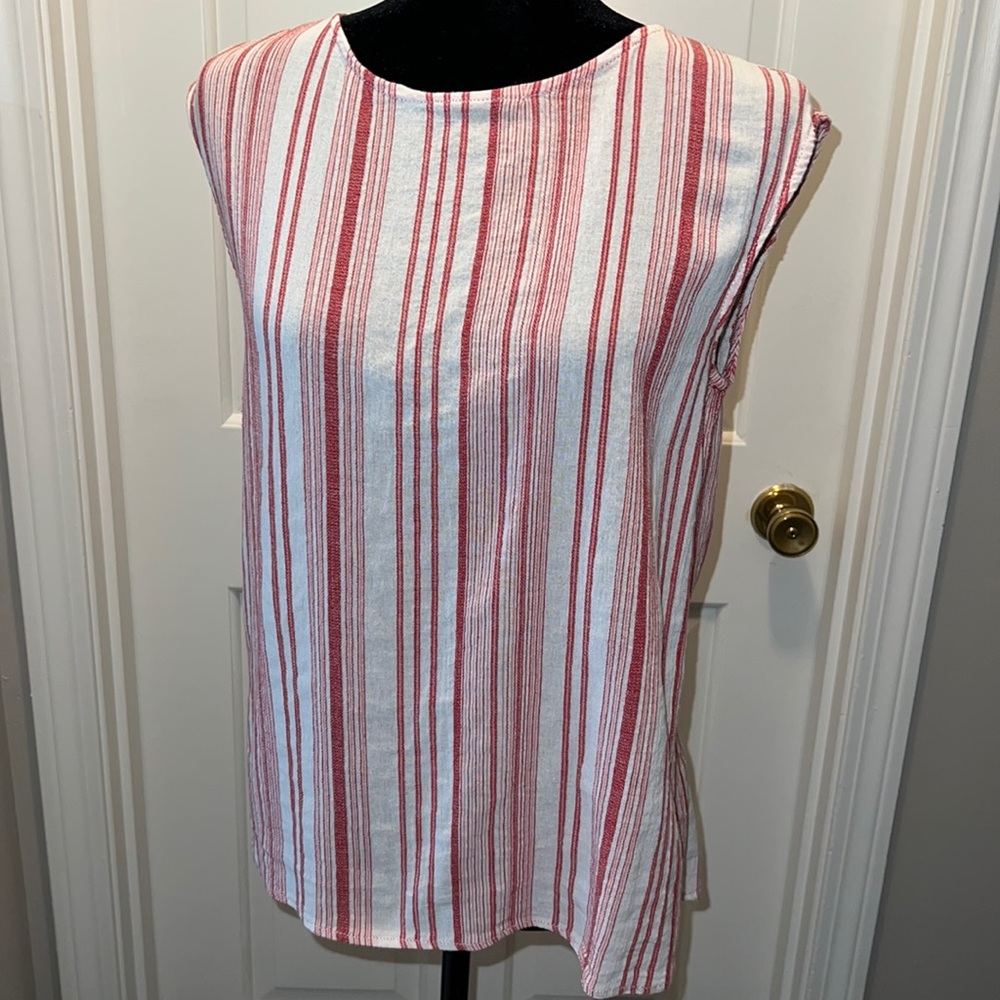 Max Studio striped linen sleeveless top, size medium. EUC